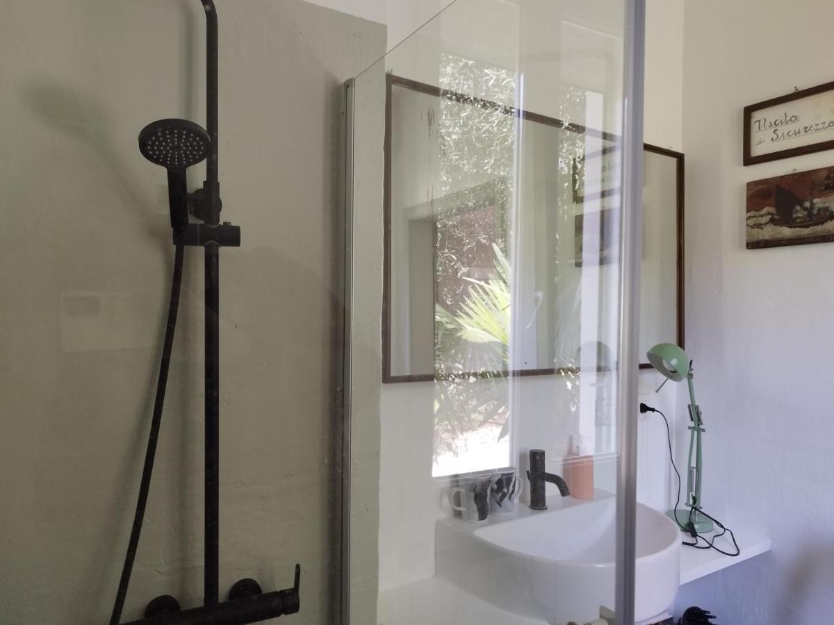 Casa Di Nin Lägenhet Torbole Sul Garda Exteriör bild