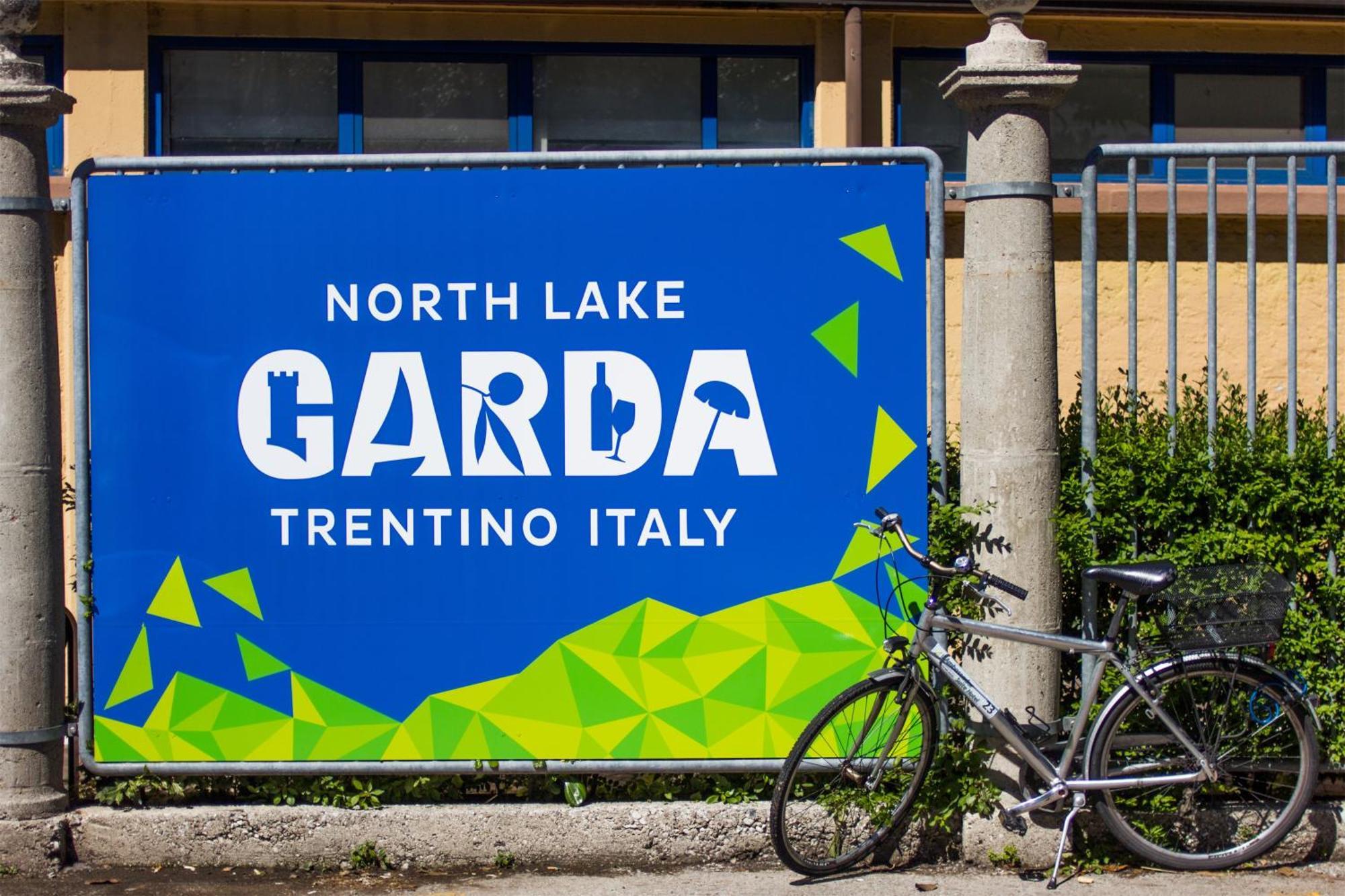 Casa Di Nin Lägenhet Torbole Sul Garda Exteriör bild